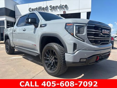 Used 2024 GMC Sierra 1500 AT4 w/ Technology Package AWD/4WD image 20