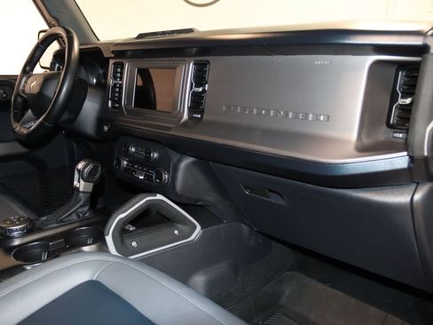 Used 2023 Ford Bronco Outer Banks AWD/4WD image 70