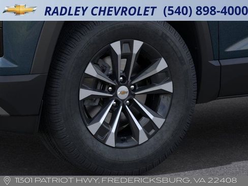 New 2026 Chevrolet Equinox LT image 9