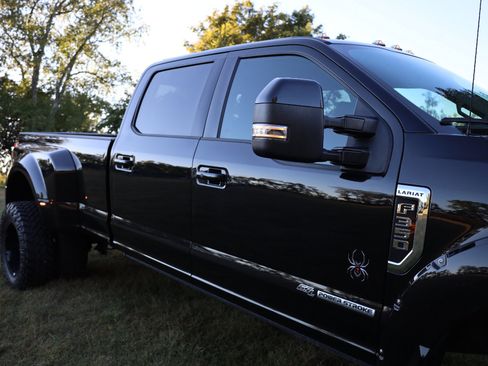 Used 2021 Ford F350 Lariat w/ Lariat Ultimate Package image 33