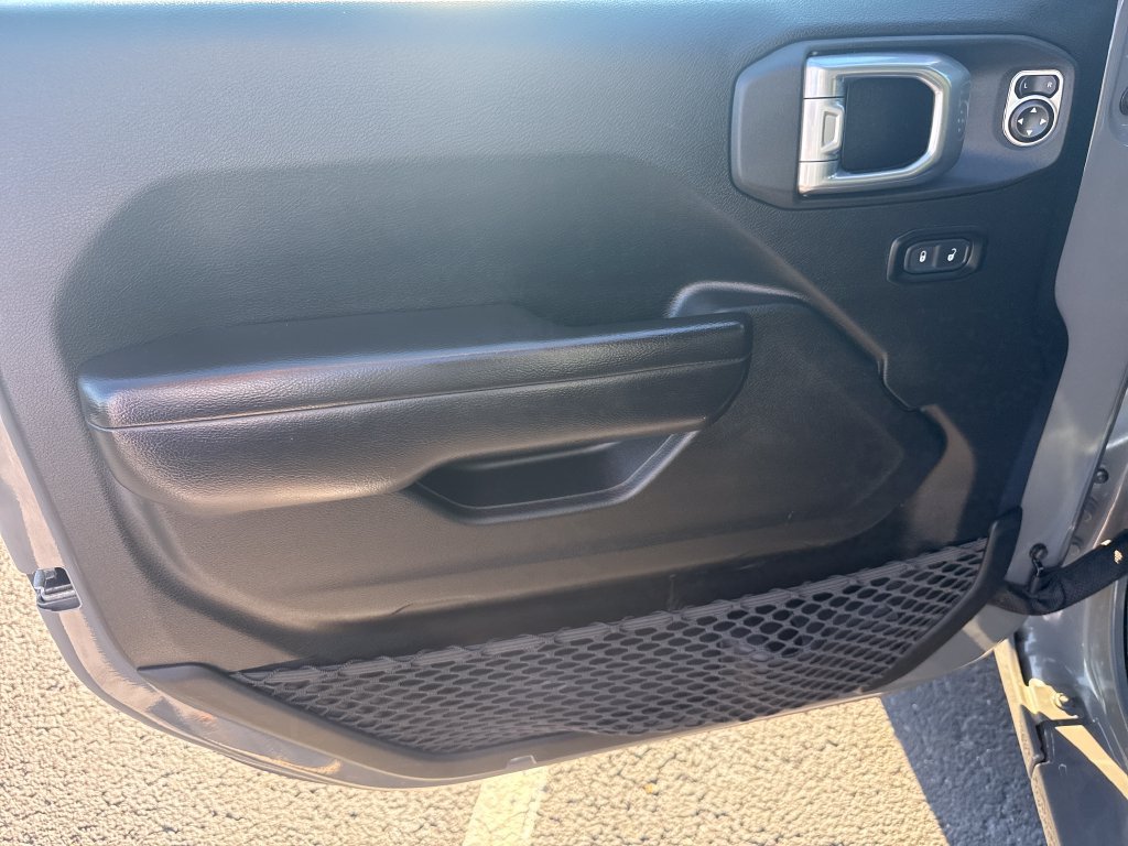 Used 2020 Jeep Wrangler Unlimited Sport S AWD/4WD image 19