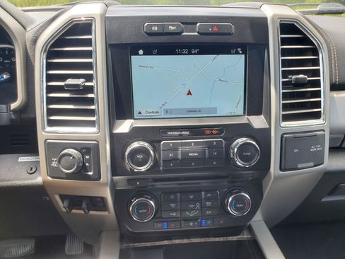 Used 2017 Ford F350 Lariat w/ Chrome Package AWD/4WD image 5