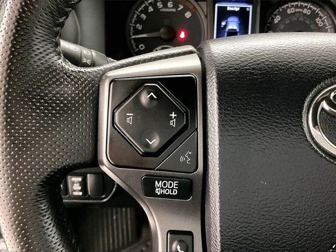 Used 2023 Toyota Tacoma TRD Off-Road image 12