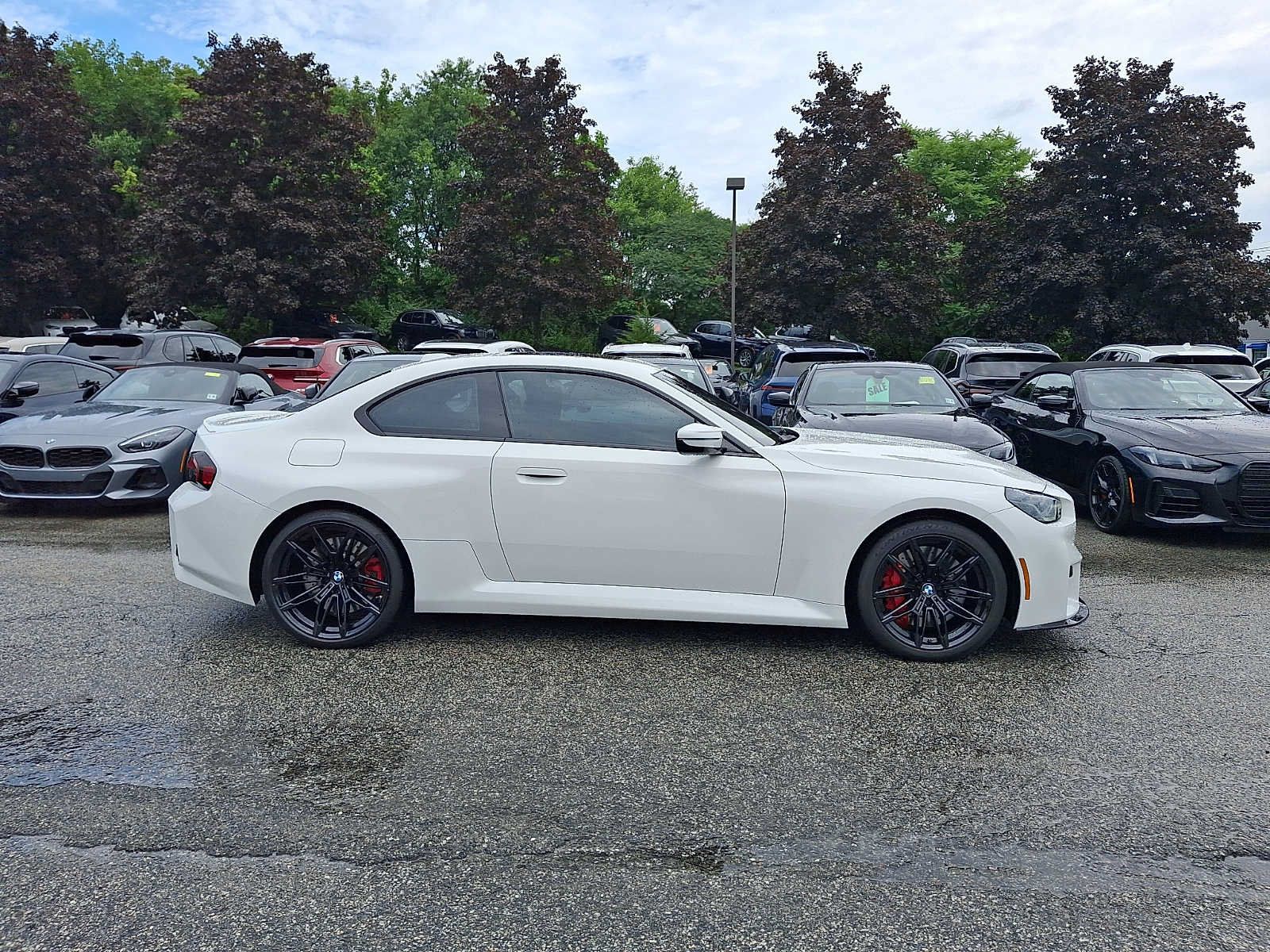 Used 2024 BMW M2 w/ Lighting Package RWD image 7