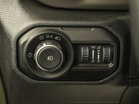 Used 2021 Jeep Wrangler Unlimited Sport AWD/4WD image 18