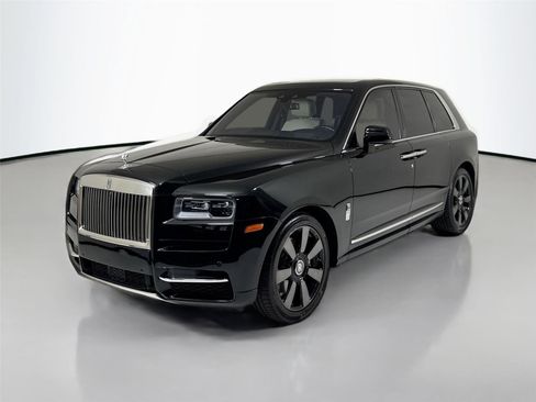 Used 2019 Rolls-Royce Cullinan image 11