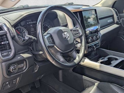 Used 2022 RAM 1500 Laramie AWD/4WD image 9
