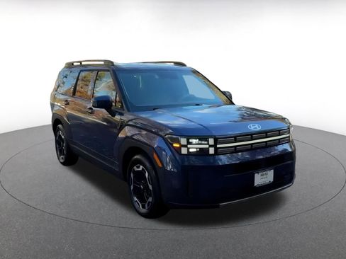 Used 2025 Hyundai Santa Fe SEL image 3