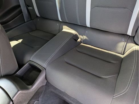 Used 2021 Chevrolet Camaro LS RWD image 13
