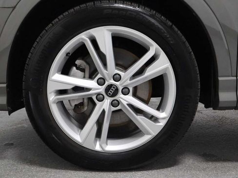 Used 2023 Audi Q3 2.0T Premium Plus w/ Premium Plus Package AWD/4WD image 37