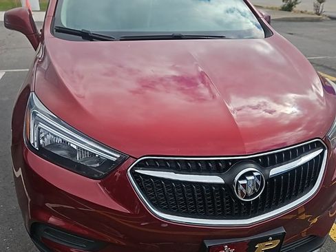 Used 2021 Buick Encore Preferred image 2