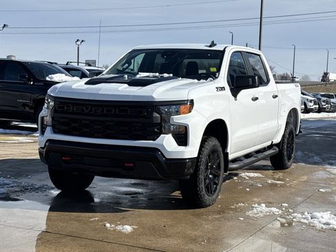 New 2026 Chevrolet Silverado 1500 Custom Trail Boss w/ LPO, Dark Essentials Package image 10