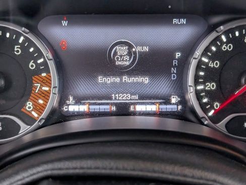 Used 2023 Jeep Renegade Latitude image 15