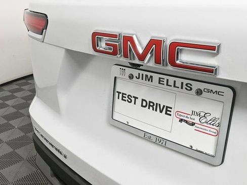 New 2026 GMC Terrain Elevation image 31