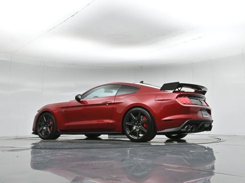 Used 2021 Ford Mustang Shelby GT500 w/ Carbon Fiber Track Pack image 54