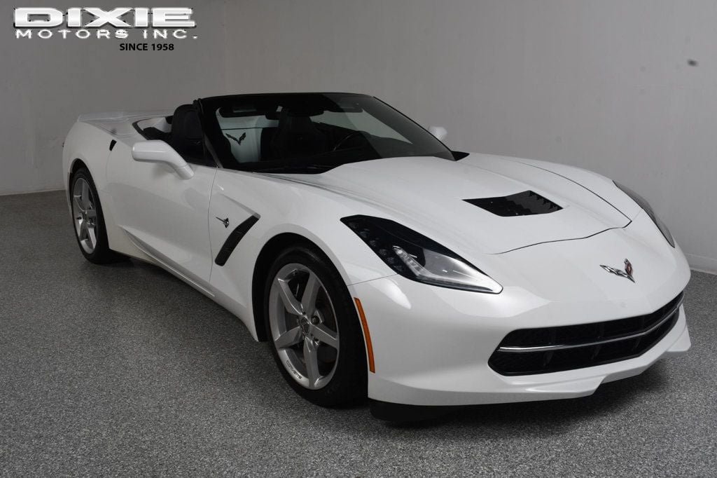 Used 2014 Chevrolet Corvette Stingray Convertible w/ 3LT Preferred Equipment Group RWD image 1