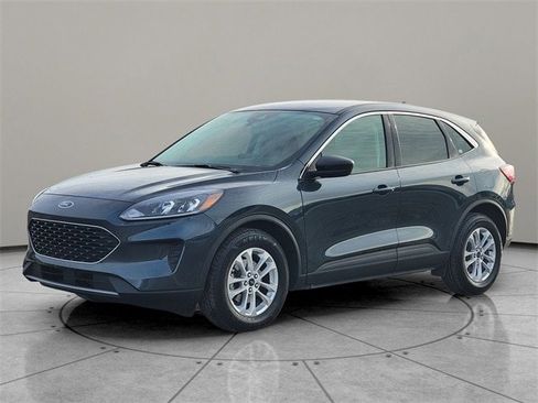 Certified 2022 Ford Escape SE w/ Convenience Package image 3