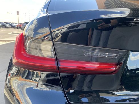 Used 2021 BMW 330e 330e w/ Convenience Package image 11