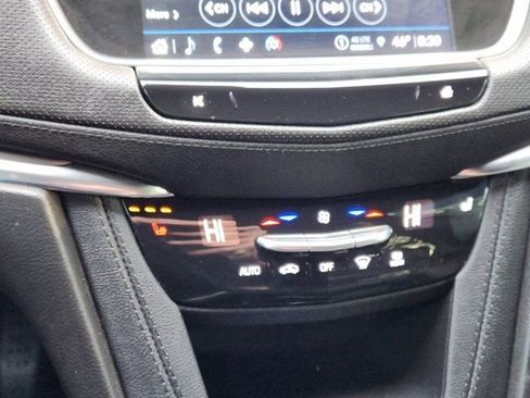 Used 2023 Cadillac XT5 Luxury image 21