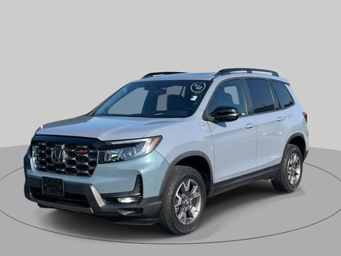 Used 2022 Honda Passport TrailSport image 5