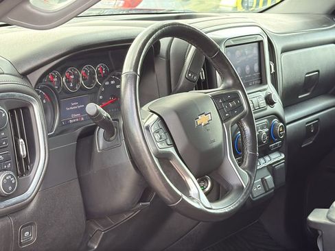 Used 2019 Chevrolet Silverado 1500 LT w/ All-Star Edition image 9