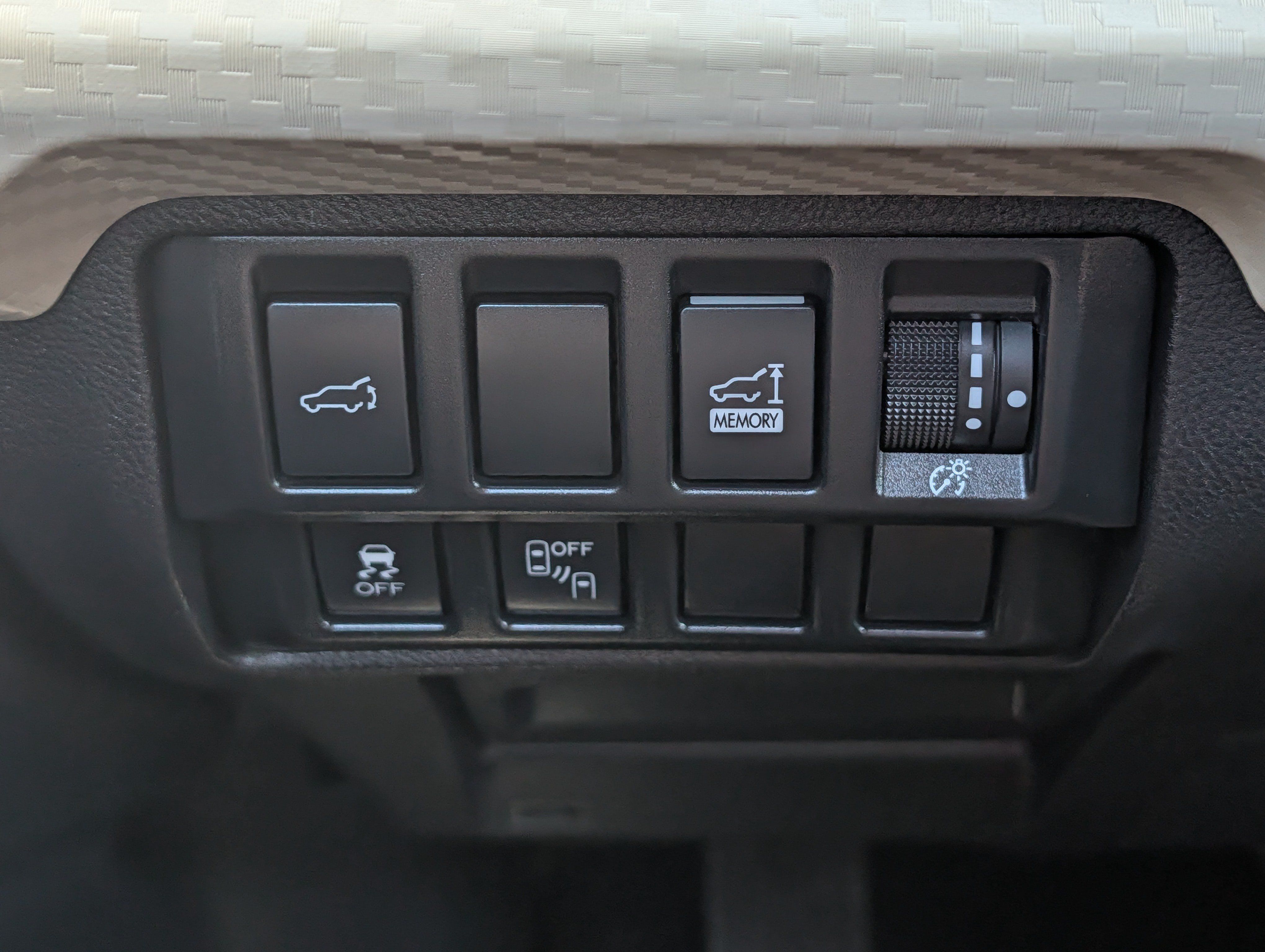 Used 2019 Subaru Ascent Premium AWD/4WD image 26