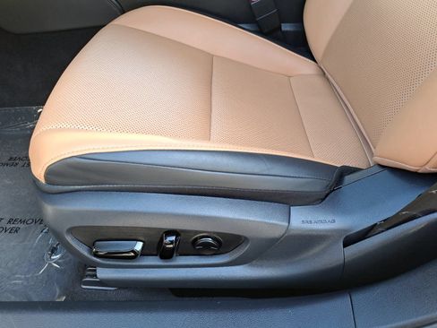 Used 2024 Lexus ES 350 w/ Accessory Package (Z1) FWD image 30