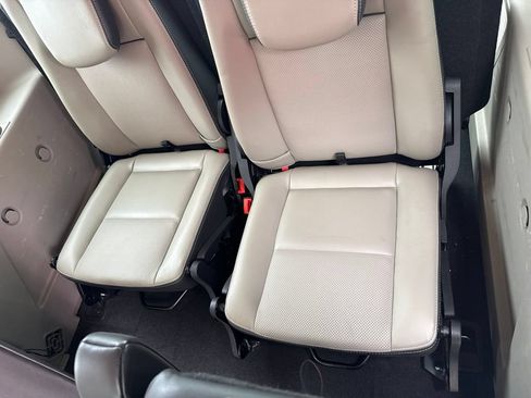 Used 2016 Ford Transit Connect Titanium FWD image 3