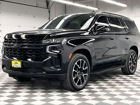 Used 2021 Chevrolet Tahoe RST w/ Luxury Package image 11