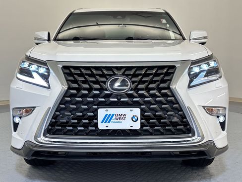 Used 2023 Lexus GX 460 Luxury w/ Sport Design Package AWD/4WD image 6