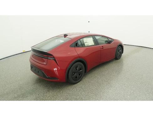 New 2026 Toyota Prius LE FWD image 11