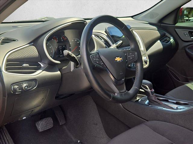 Used 2024 Chevrolet Malibu RS FWD image 10