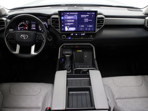 Used 2023 Toyota Tundra Limited RWD image 32