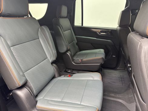 Used 2026 GMC Yukon XL AT4 w/ AT4 Premium Package AWD/4WD image 24
