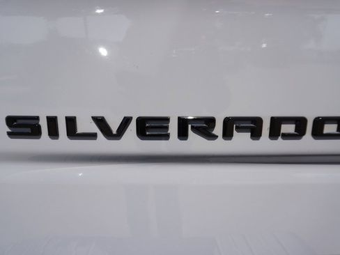 Used 2024 Chevrolet Silverado 1500 RST w/ Texas Edition Plus image 32