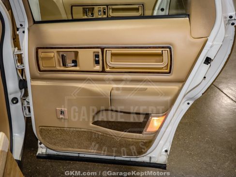 Used 1992 Buick Roadmaster Estate image 68