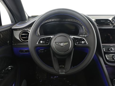 New 2025 Bentley Bentayga image 20