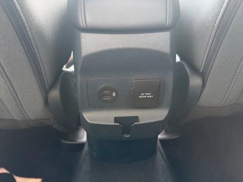 Used 2023 Ford Maverick XLT w/ XLT Luxury Package FWD image 30