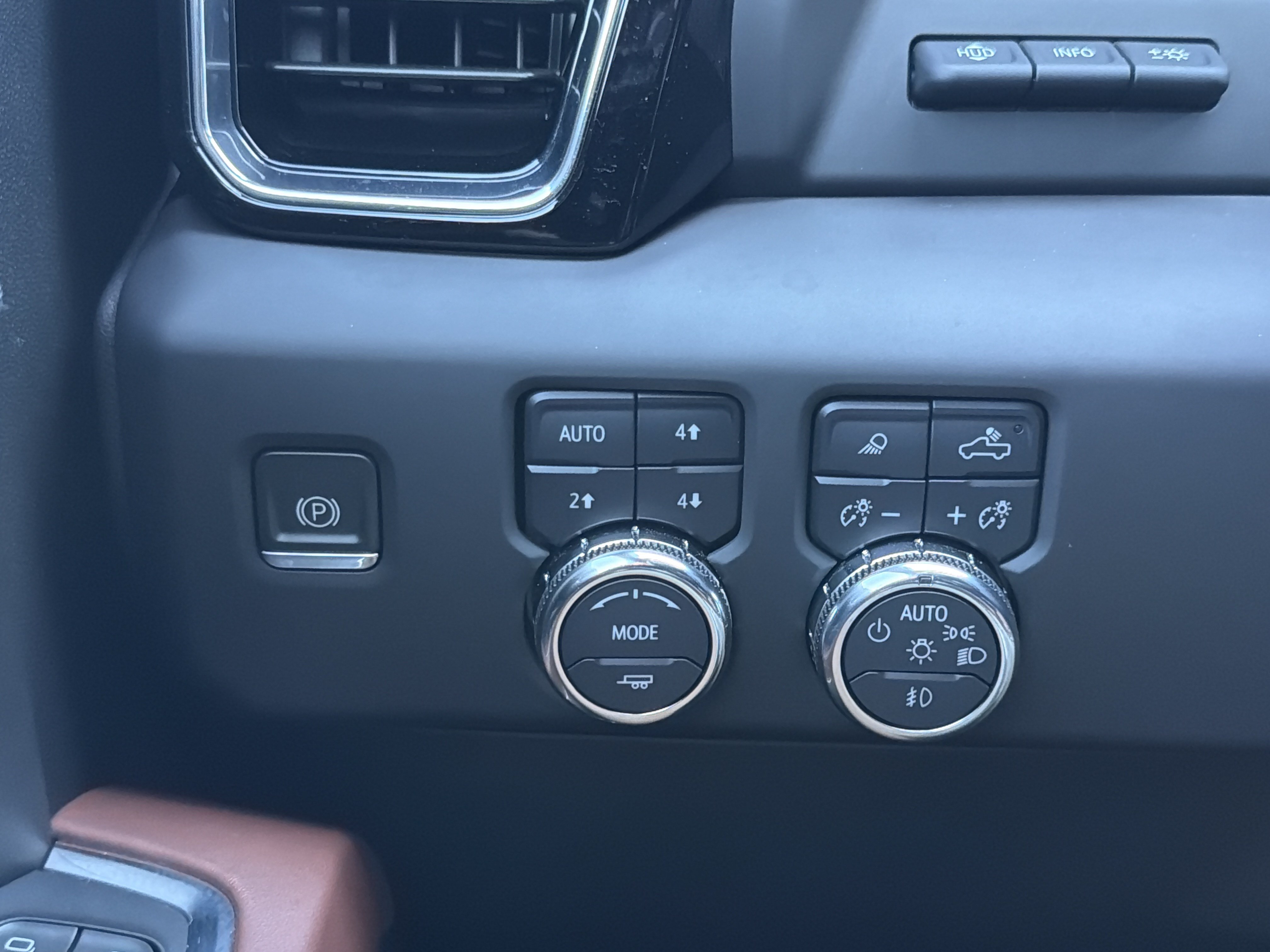 Used 2023 GMC Sierra 1500 Denali Ultimate AWD/4WD image 30