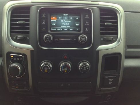 Used 2016 RAM 1500 Big Horn AWD/4WD image 16