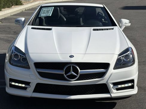 Used 2014 Mercedes-Benz SLK 250 image 9
