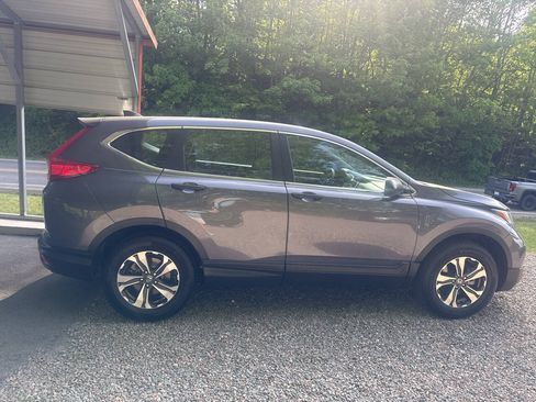 Used 2017 Honda CR-V LX image 5