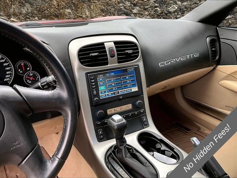 Used 2005 Chevrolet Corvette Coupe w/ Preferred Equipment Group RWD image 5