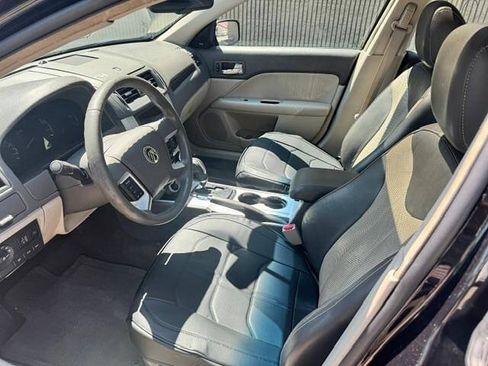 Used 2010 Mercury Milan Premier AWD/4WD image 9