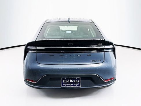 Used 2023 Toyota Prius Prime FWD image 7