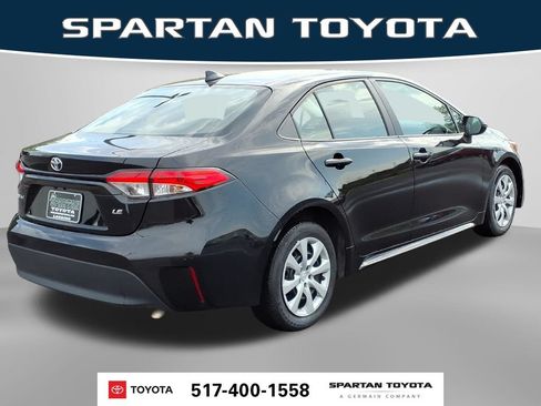 Used 2024 Toyota Corolla LE FWD image 7