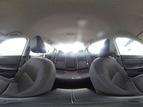 Used 2025 Nissan Altima 2.5 SV image 43