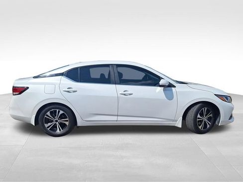 Certified 2022 Nissan Sentra SV FWD image 9