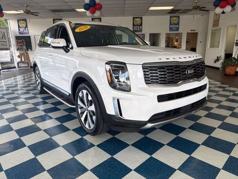 Used 2020 Kia Telluride EX w/ EX Premium Package FWD image 1