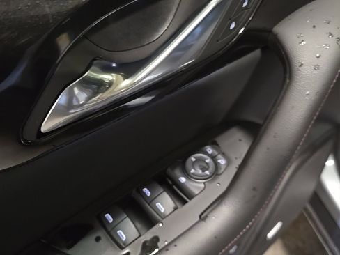 Used 2024 Chevrolet Blazer RS w/ Driver Confidence II Package image 18